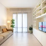 Riverside Apartment In Florence